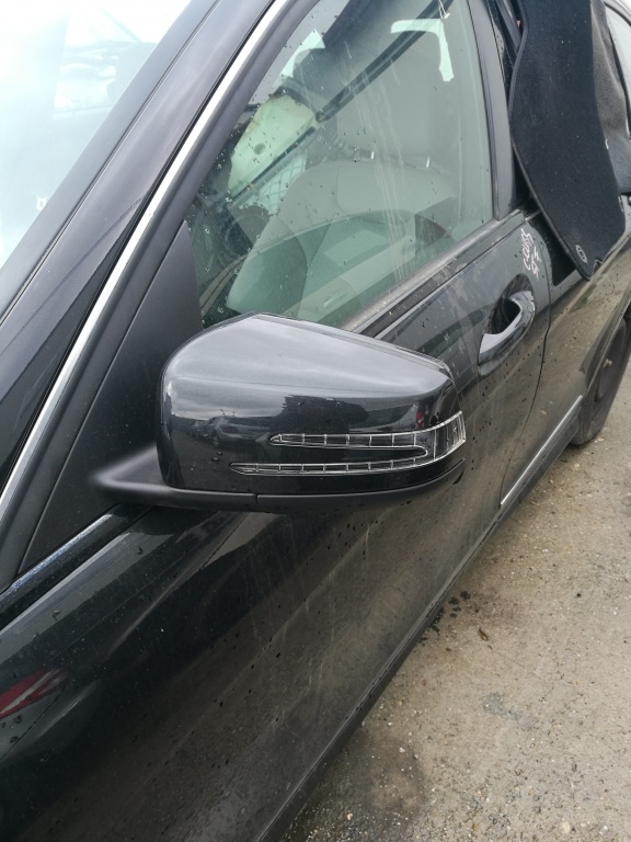 Oglinda stanga Mercedes C200 w204 Facelift rabatabil electric