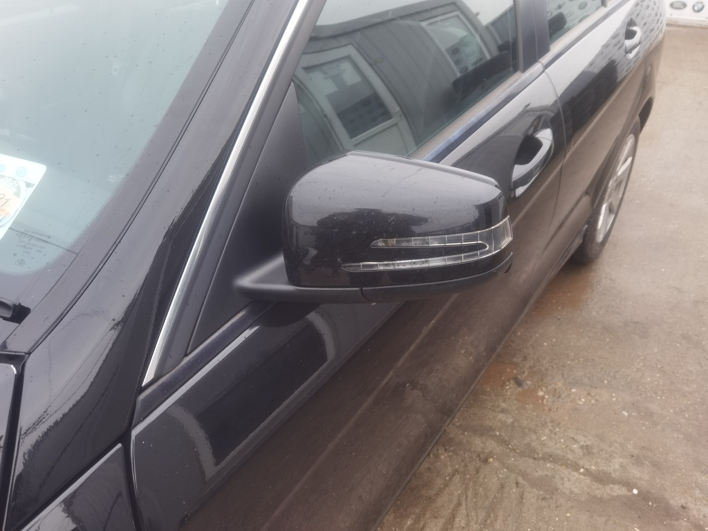 Oglinda stanga Mercedes c220 cdi w204 facelift