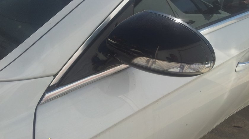 OGLINDA STANGA MERCEDES CLS C219
