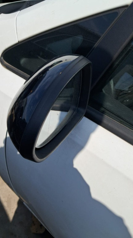 Oglinda stanga Opel Corsa E an 2017