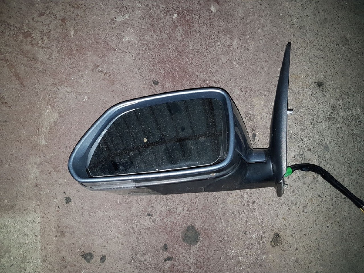 Oglinda stanga skoda octavia 2 2004-2008