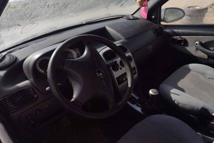 Oglinda stanga Tata Indica [facelift] [2004 - 2007] Hatchback 1.4 MT (75 hp)