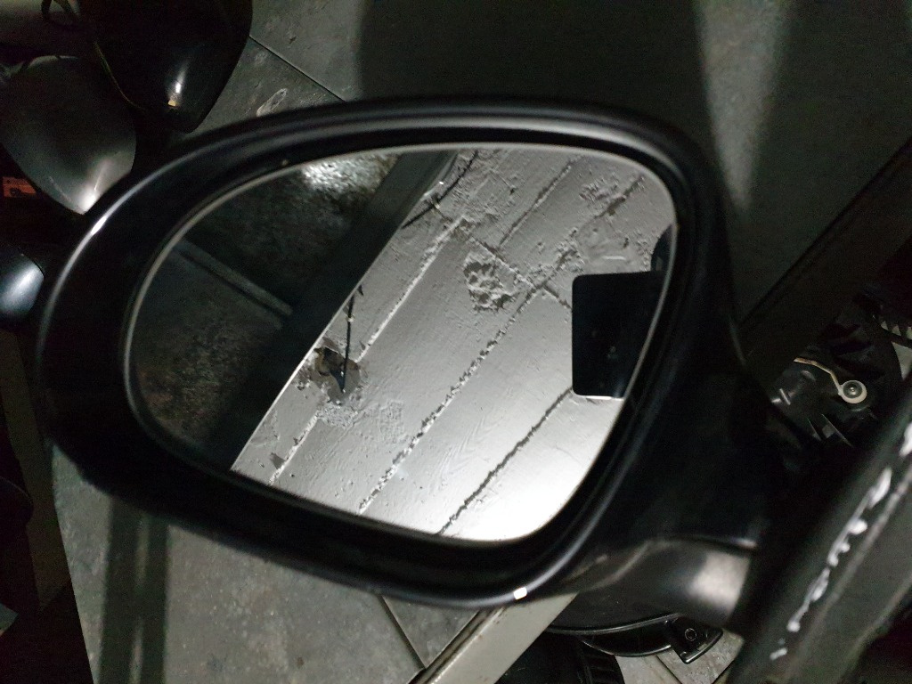 Oglinda Stanga Vw Passat B6 2005-2010