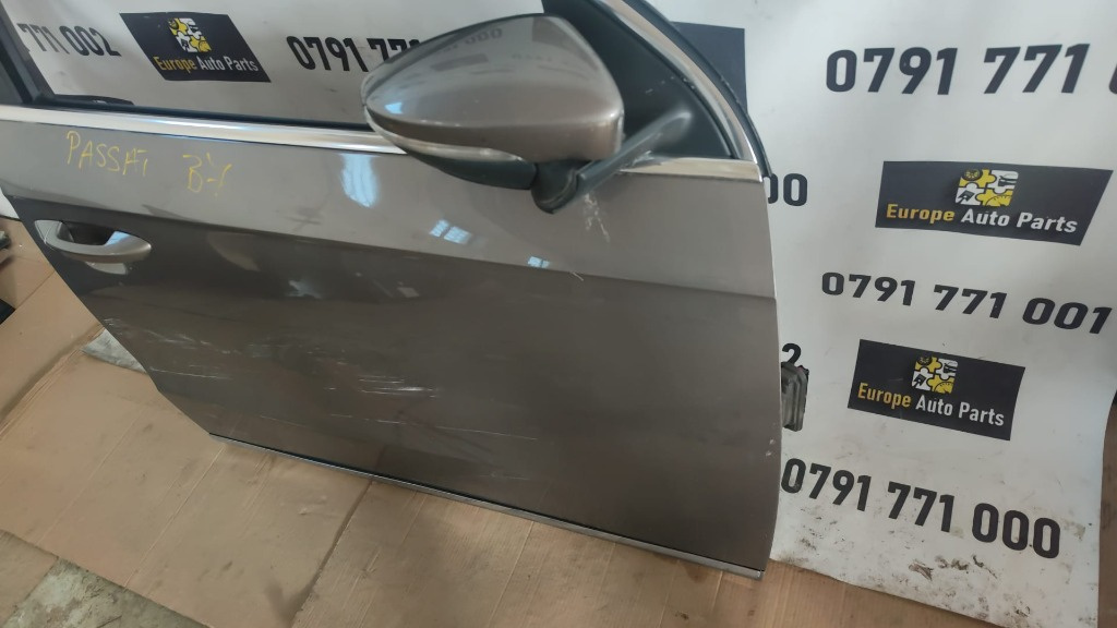 Oglinda usa dreapta fata Vw Passat B7 1.4 TSI sedan cod motor CDG, an 2013