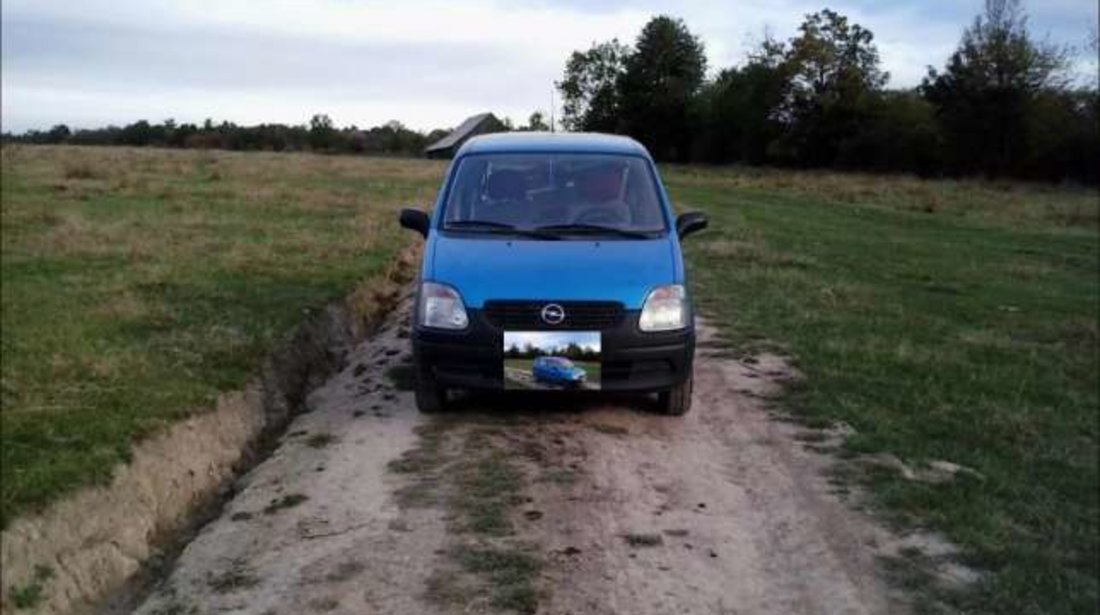 Opel Agila 10 2001