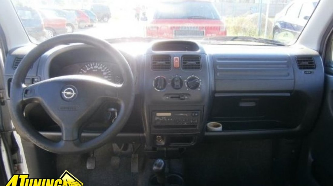 Opel Agila 1000 cm3