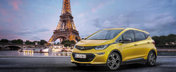 Opel revolutioneaza piata cu noul Ampera-e. Modelul prezentat la Paris face 500 de kilometri cu un plin. De baterii desigur