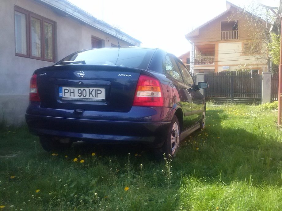Opel Astra 1.2 16v