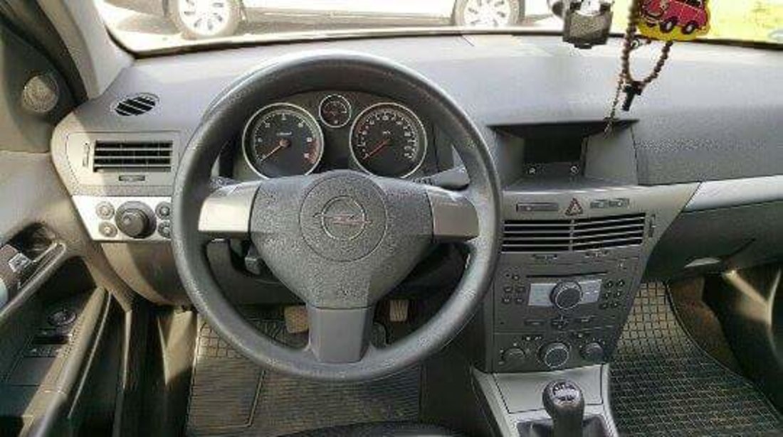 Opel Astra 1.3 cdti 2006