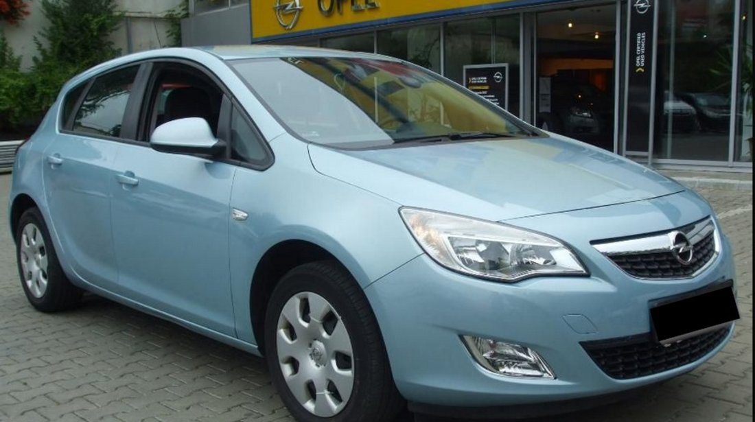 Opel Astra 1.4i 2010