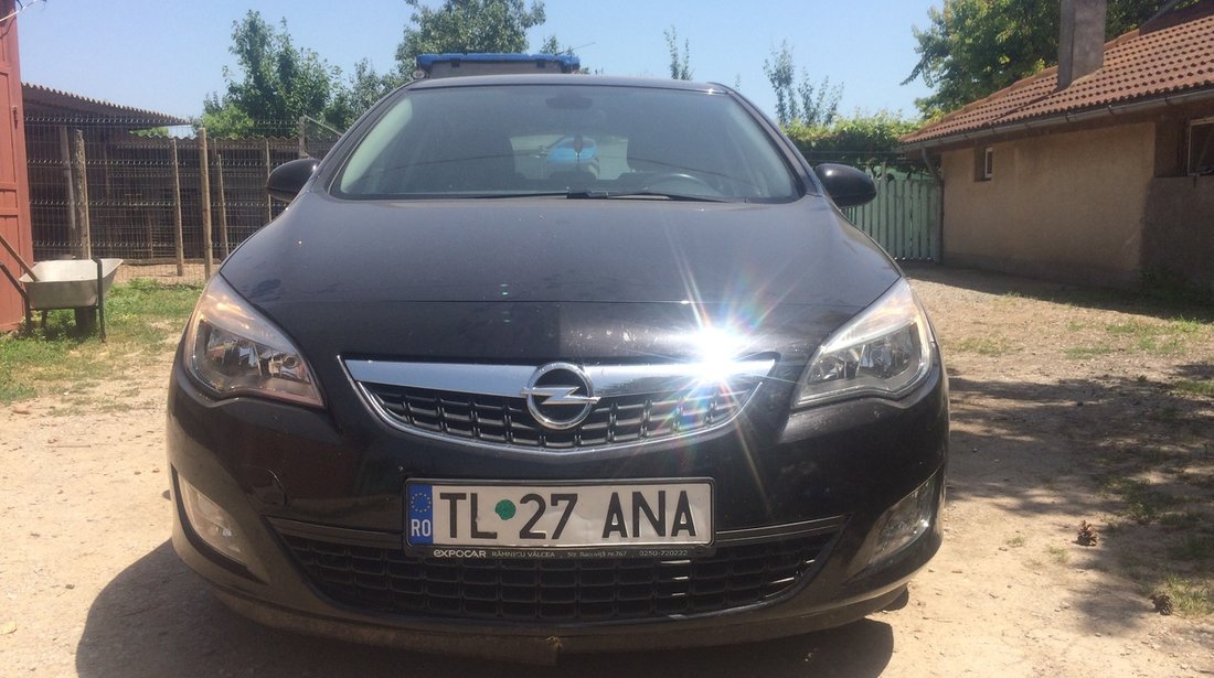 Opel Astra 1.5 2011
