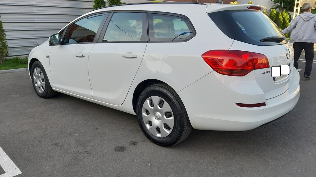 Opel Astra 1,5 diesel 2012