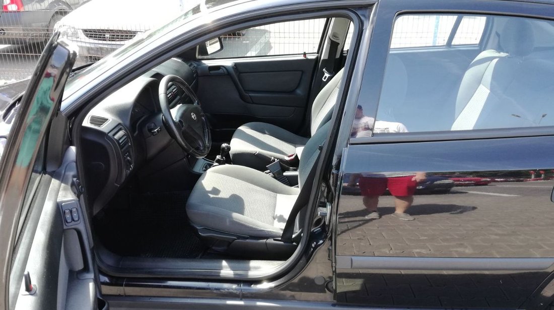 Opel Astra 1.6 16v 2008