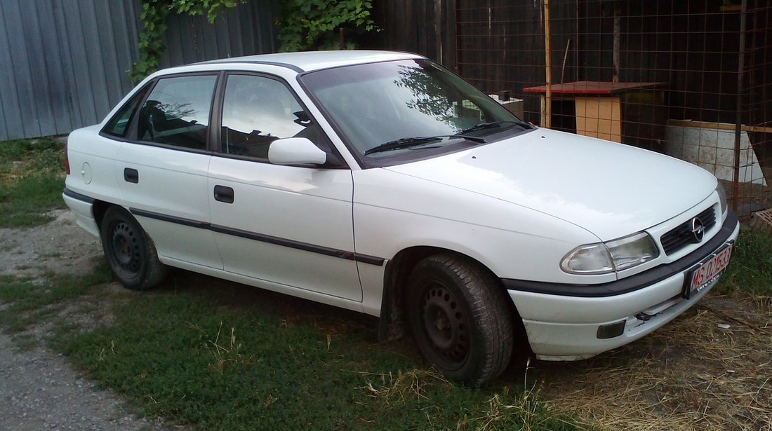 Opel Astra 1.6 1996