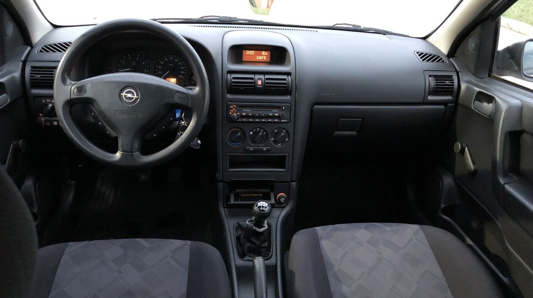 Opel Astra 1.6 2000