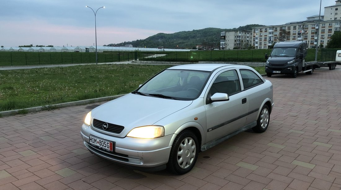 Opel Astra 1.6 2000