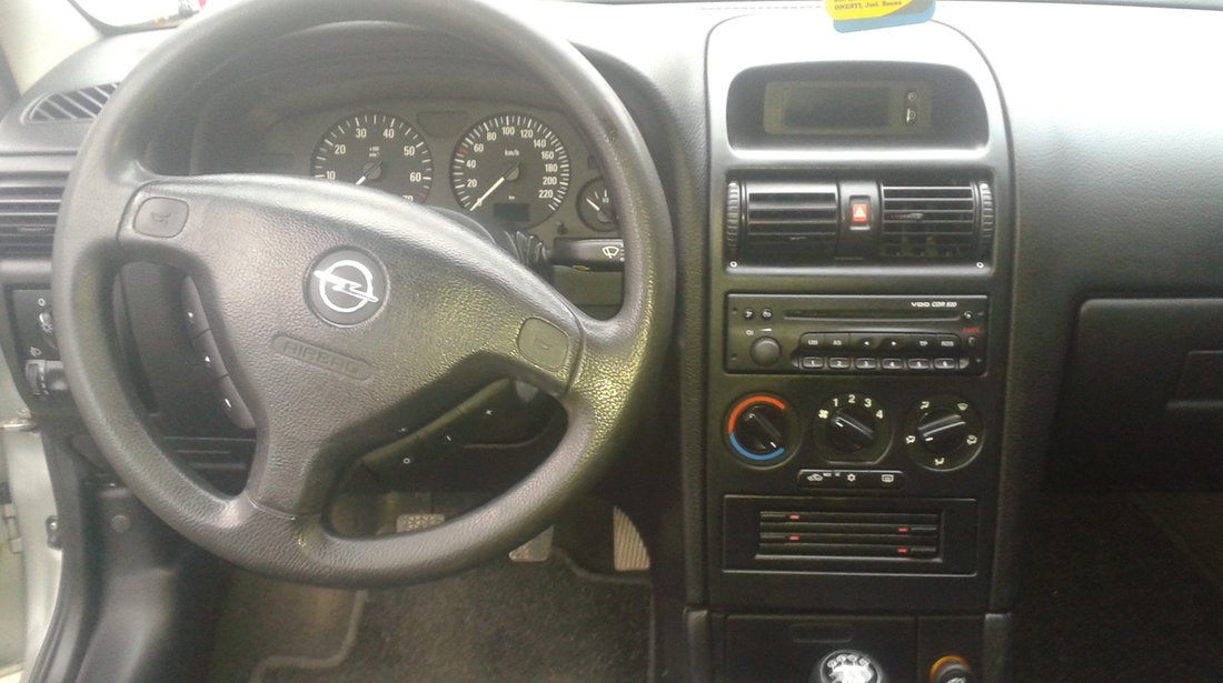 Opel Astra 1.6 2002