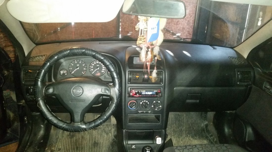 Opel Astra 1.6 2002