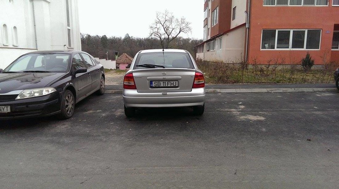 Opel Astra 1.6 2004