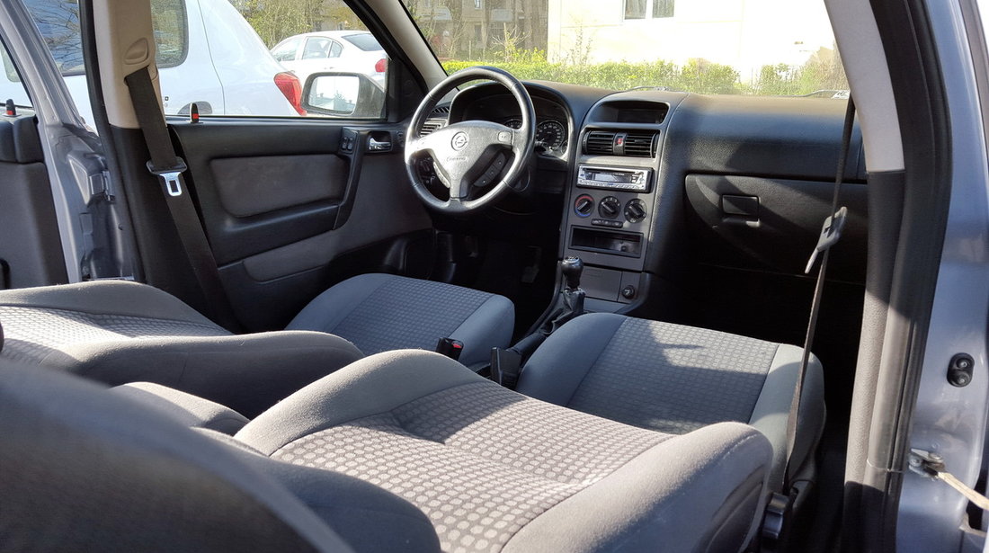 Opel Astra 1.6 2004