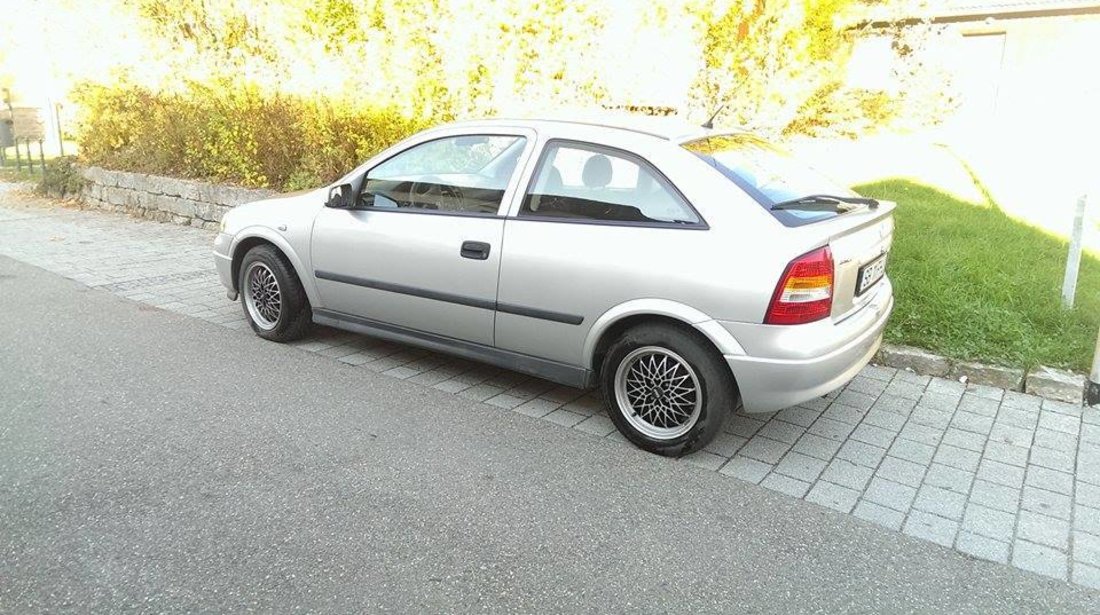 Opel Astra 1.6 2004