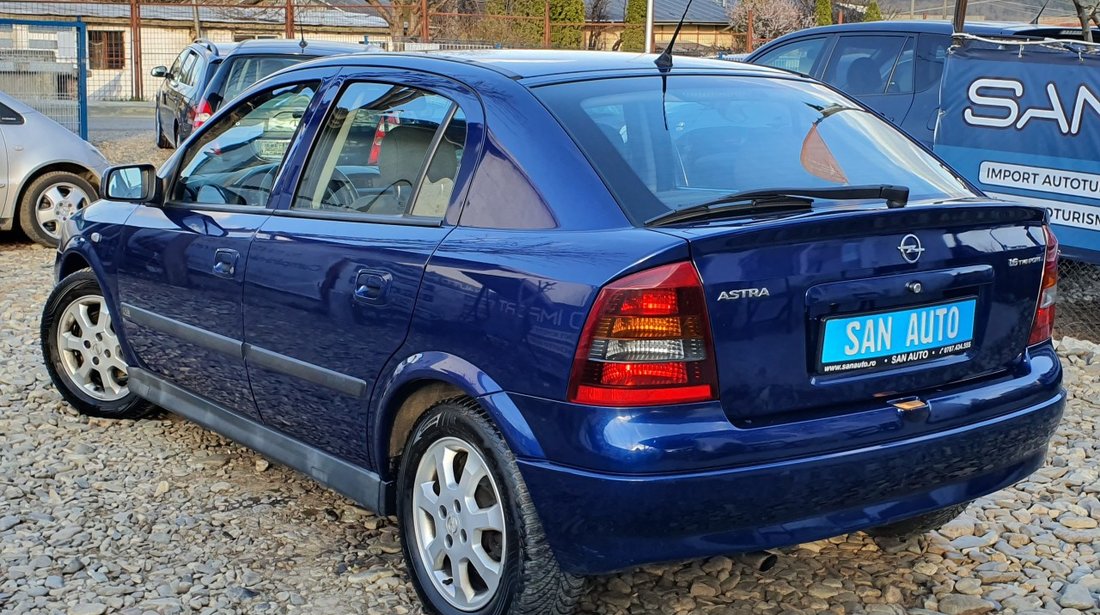 Opel Astra 1.6 2004