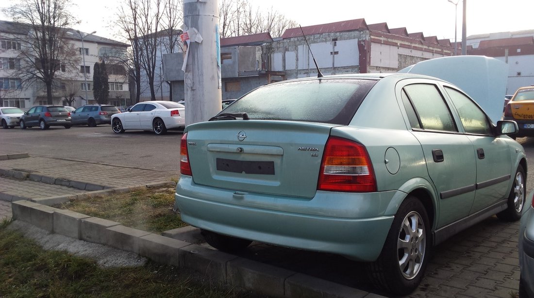 Opel Astra 1.6 8 v 2001