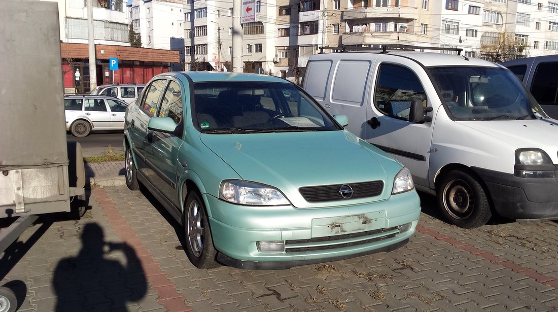 Opel Astra 1.6 8 v 2001