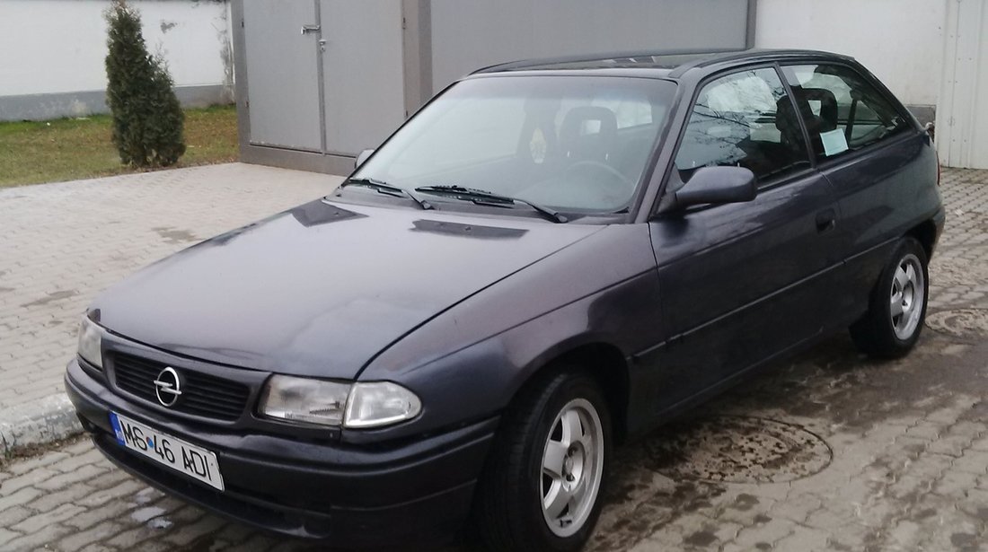 Opel Astra 1.6 8v 1996