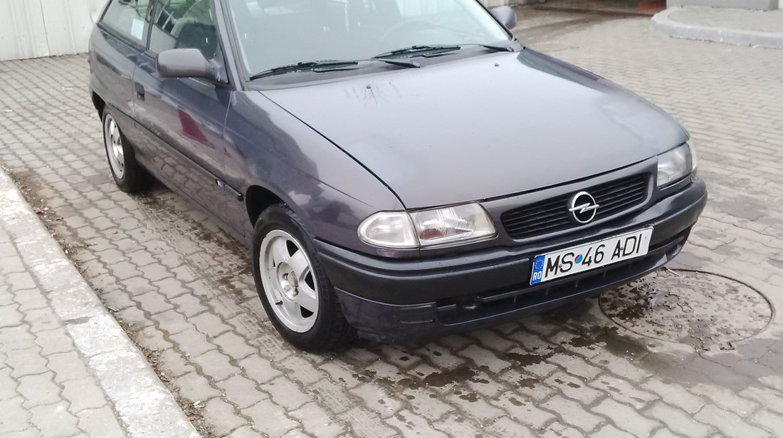 Opel Astra 1.6 8v 1996