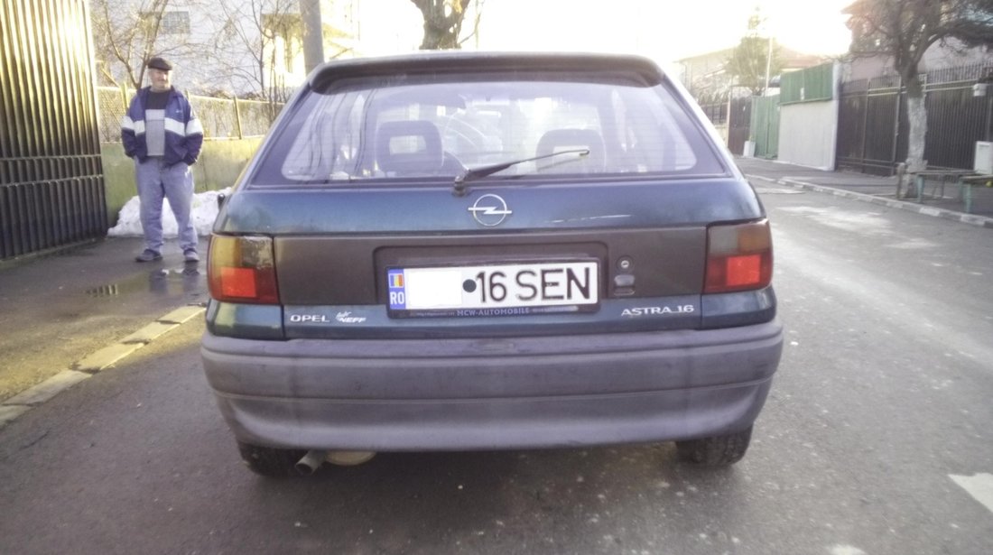 Opel Astra 1.6 benzina 1995
