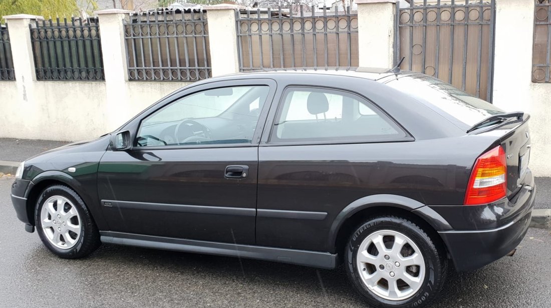 Opel Astra 1.6 benzina 2002