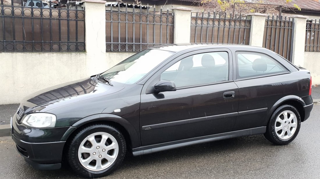 Opel Astra 1.6 benzina 2002