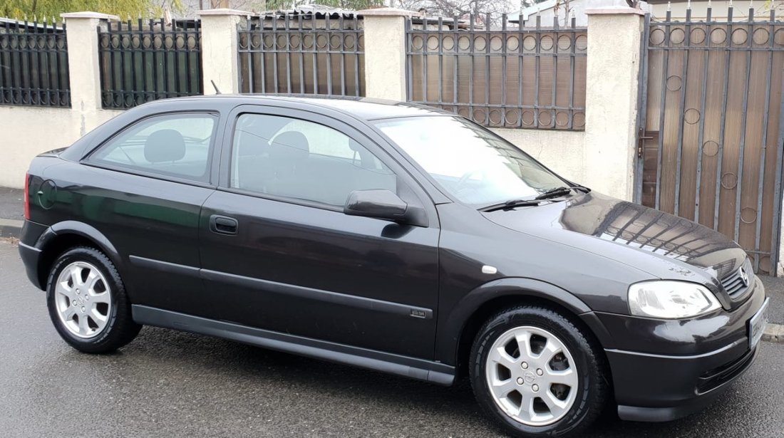 Opel Astra 1.6 benzina 2002