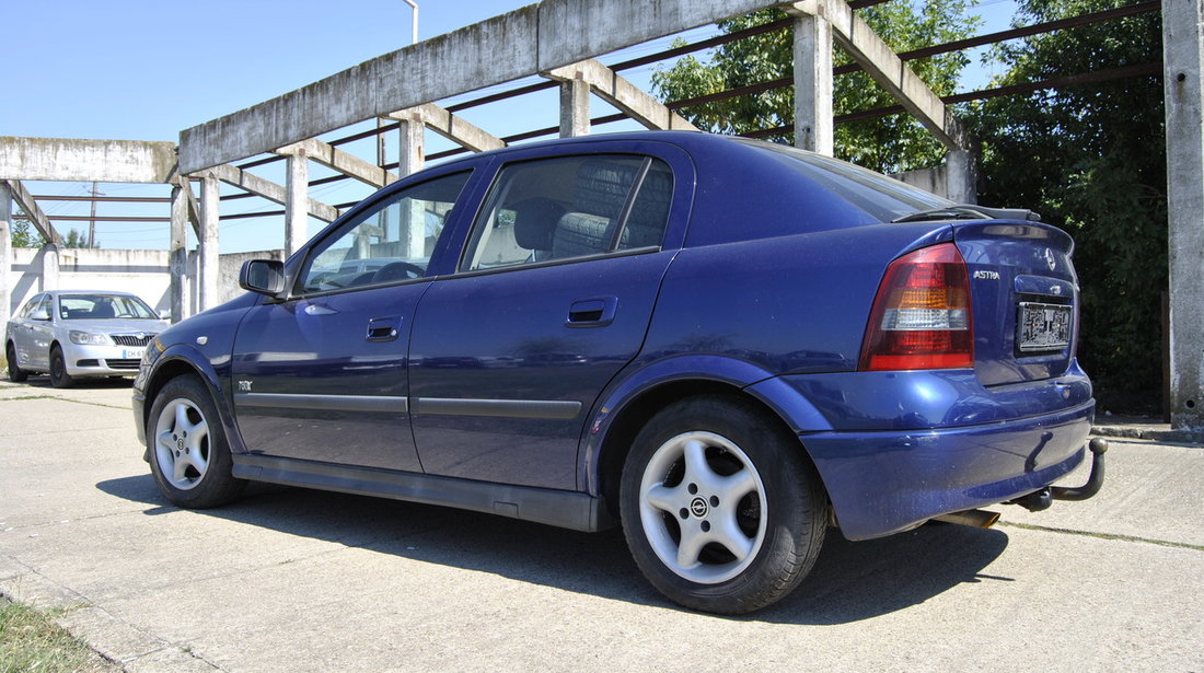 Opel Astra 1.6 benzina 2003