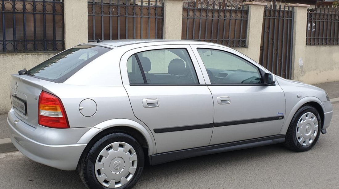 Opel Astra 1.6 benzina 2003