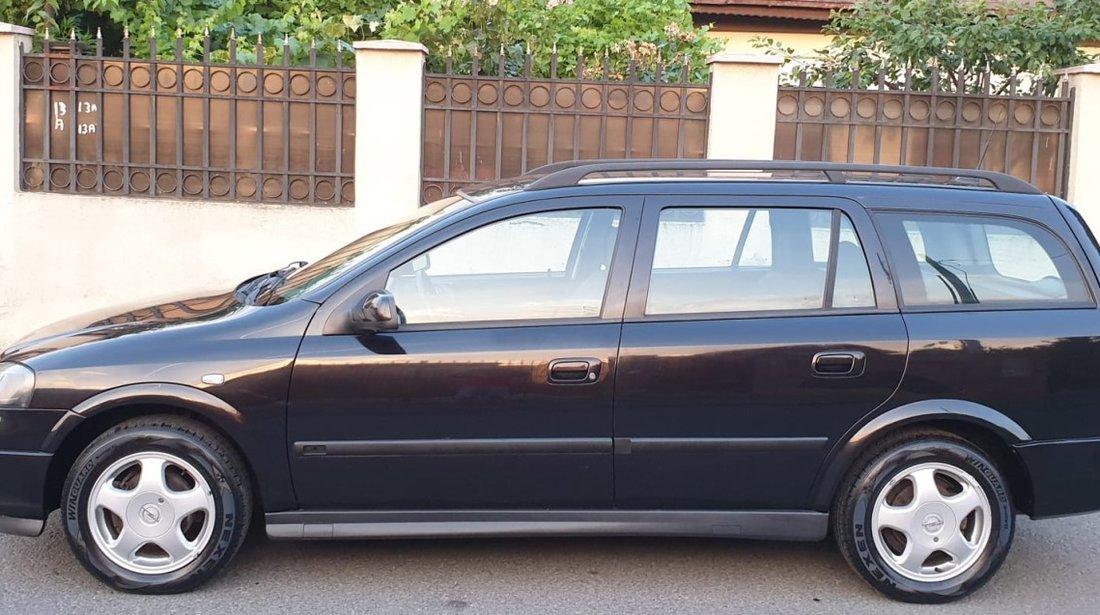 Opel Astra 1.6 benzina 2004