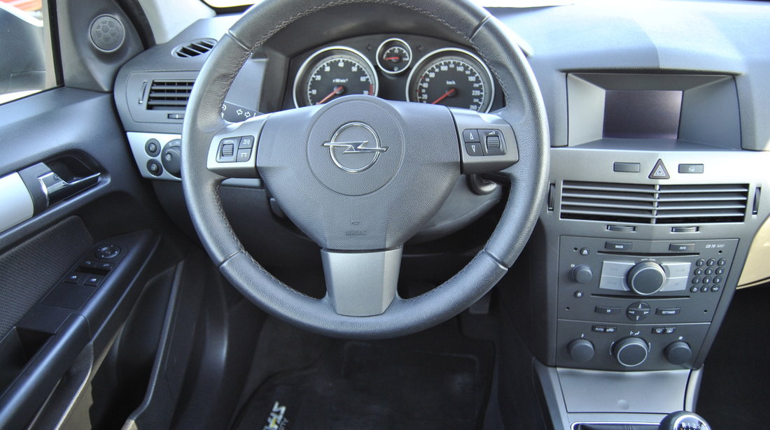 Opel Astra 1.6 benzina 2007