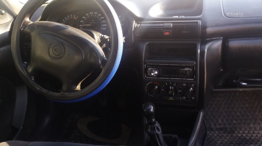 Opel Astra 1.6 clasic 1996