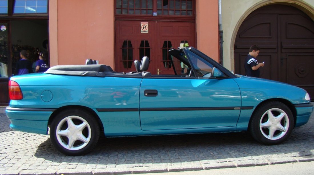 Opel Astra 1.6 i 1995