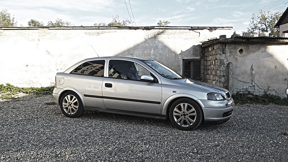 Opel Astra 1.6