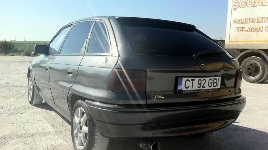 Opel Astra 1 6