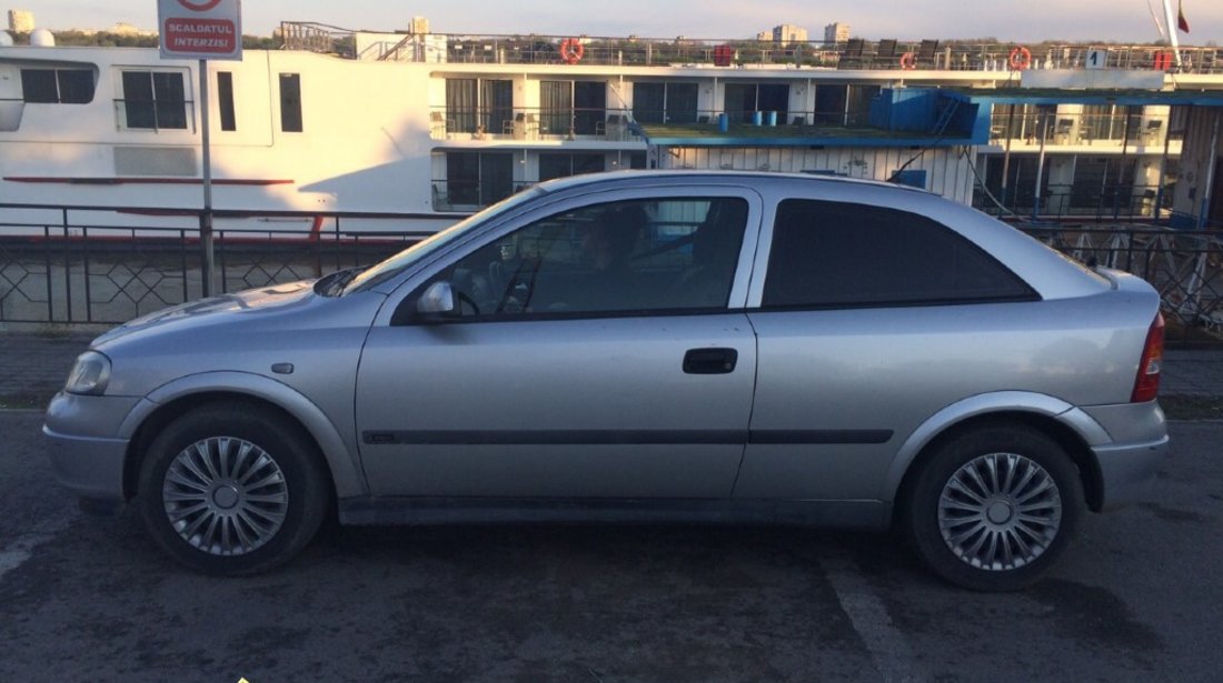 Opel Astra 1 6