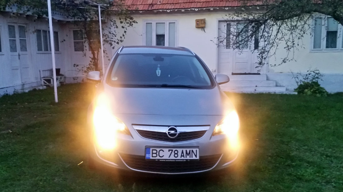 Opel Astra 1.7 2011