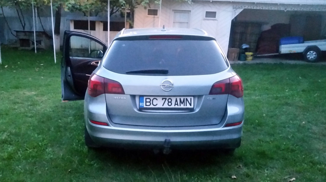 Opel Astra 1.7 2011