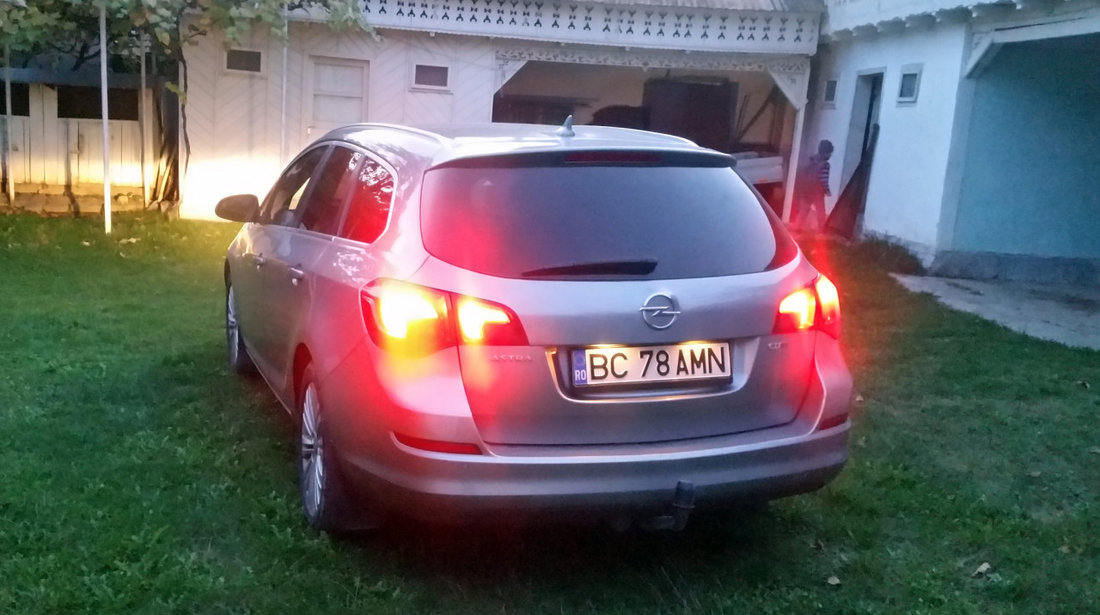 Opel Astra 1.7 2011