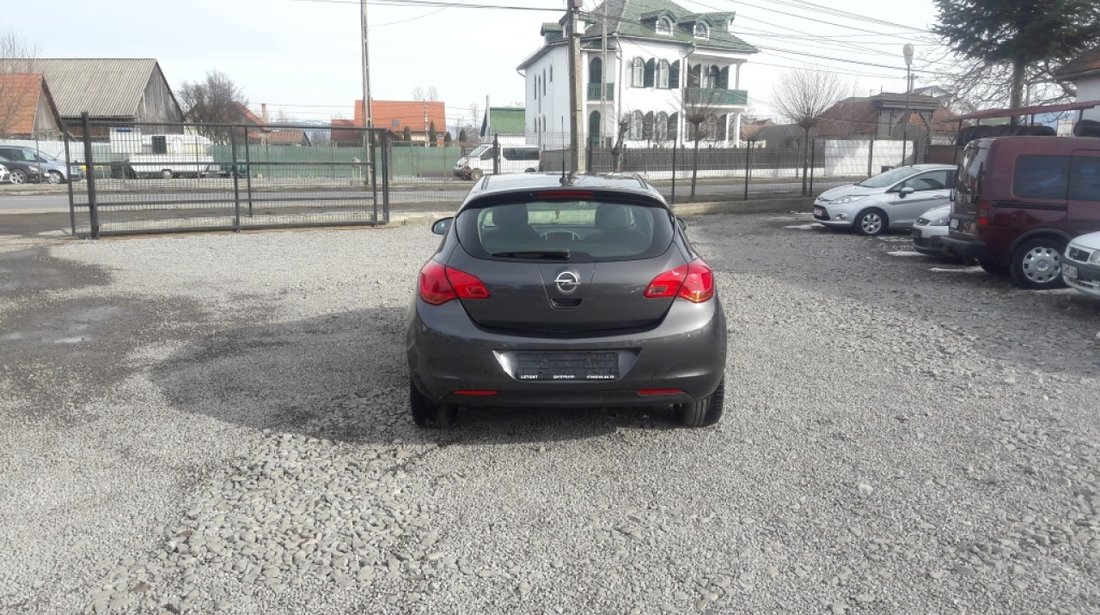 Opel Astra 1.7 CDTI 2010