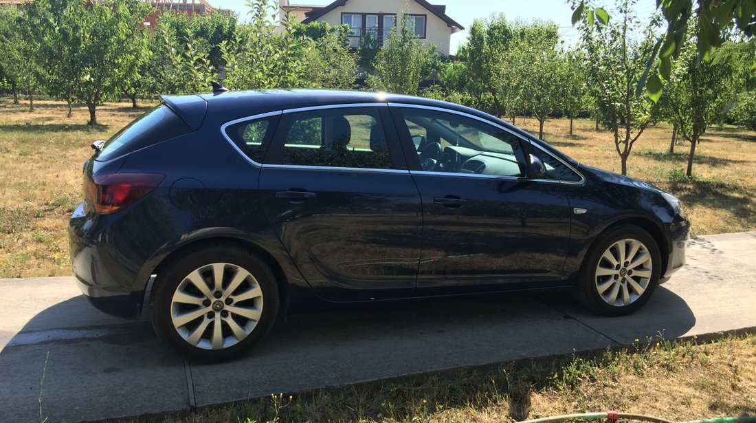 Opel Astra 1.7 CDTI 2010