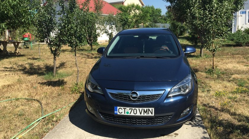Opel Astra 1.7 CDTI 2010