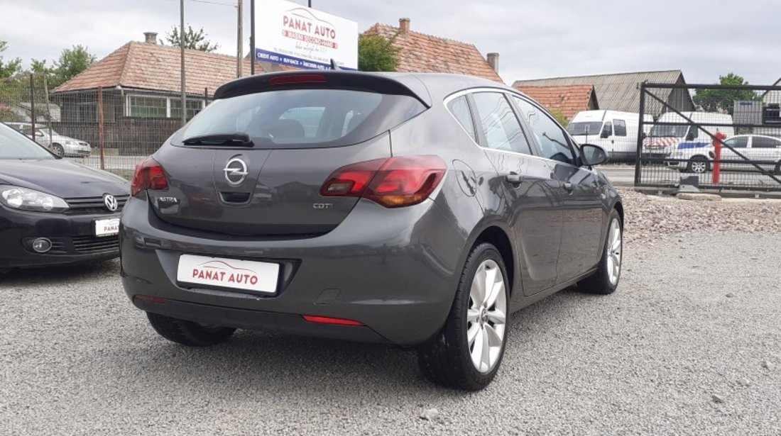 Opel Astra 1.7 CDTI 2011